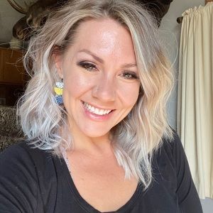 Meet your Posher, Justine